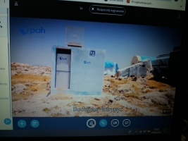 Galeria przedstawia karty pracy uzupełnione przez uczniów na platformie do zdalnego nauczania oraz fragmenty prezentacji i filmów udostępnionych przez PAH.