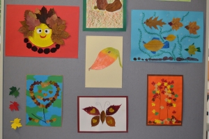 Zdjęcia przedstawiające prace i uczestników konkursu plastycznego