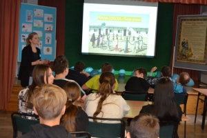 Uczniowie Zespołu Szkół Uzdrowiskowych świętują Międzynarodowy Dzień Praw Dziecka wspólnie z UNICEF