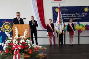 Zdjęcia na których Pan Marek Michalak odczytał zgodę Międzynarodowej Kapituły Orderu Uśmiechu