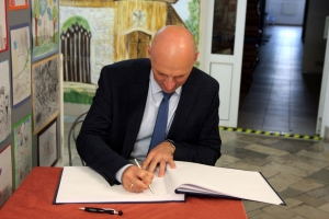 Zakończenie uroczystości związanych z nadamiem imienia KOU