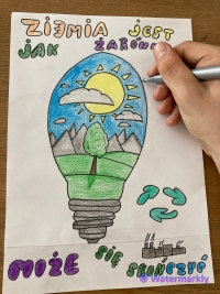 Zdjęcie prezentujące pracę uczniów z okazji światowego dnia ziemi w 2023