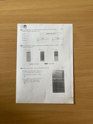 zdjęcie przedstawiające opisaną kartkę 