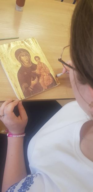 6949d8f5-c8bd-4973-be81-4dc484789e2e