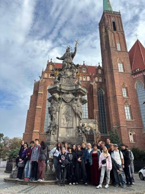 548738125_122132763644907867_3391557950721454833_n